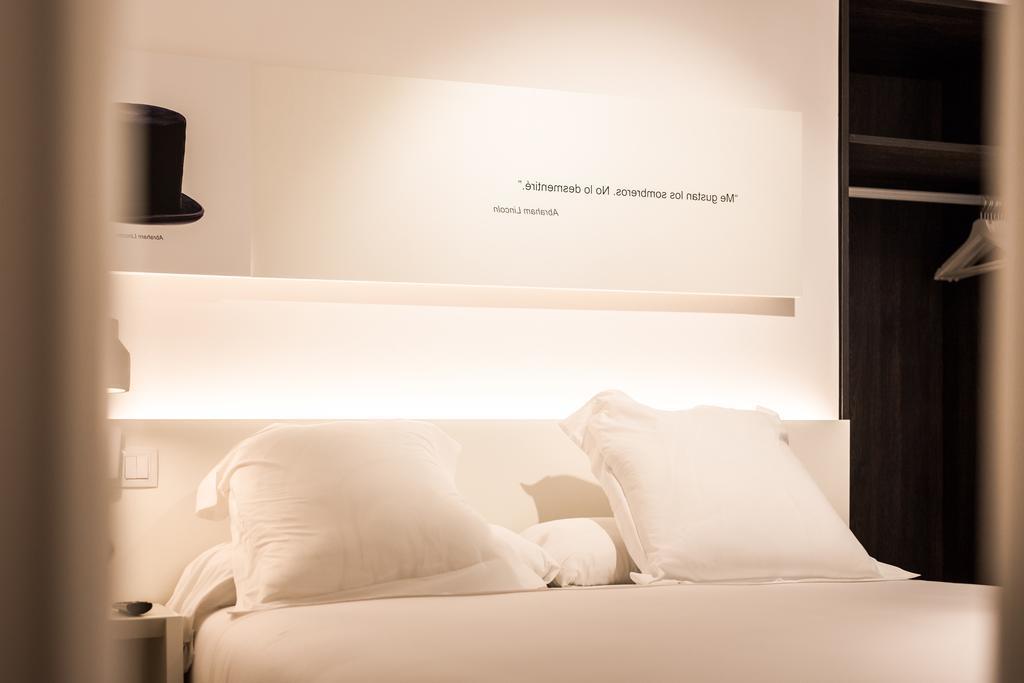 Apartamento Sombrereria Rimbombin Burgo Zimmer foto