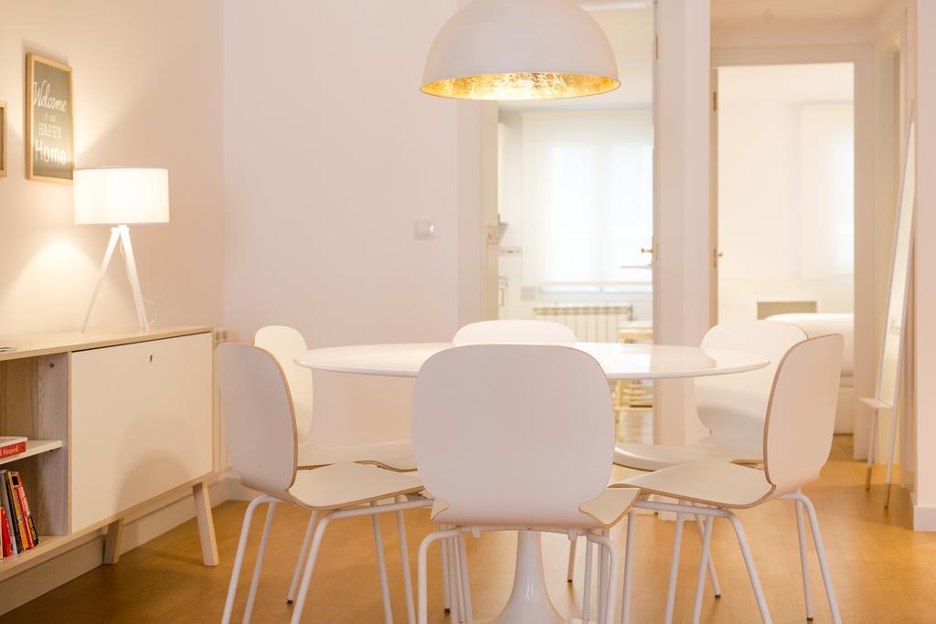 Apartamento Sombrereria Rimbombin Burgo Zimmer foto