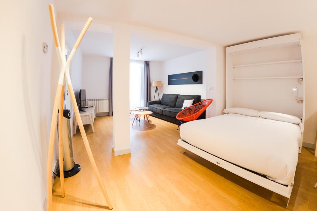 Apartamento Sombrereria Rimbombin Burgo Zimmer foto